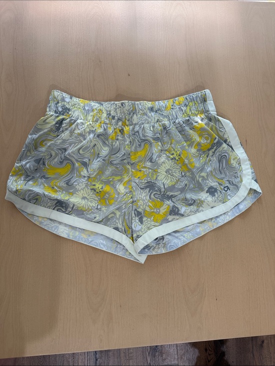 GAP Pants - GapFit gsprint Shorts